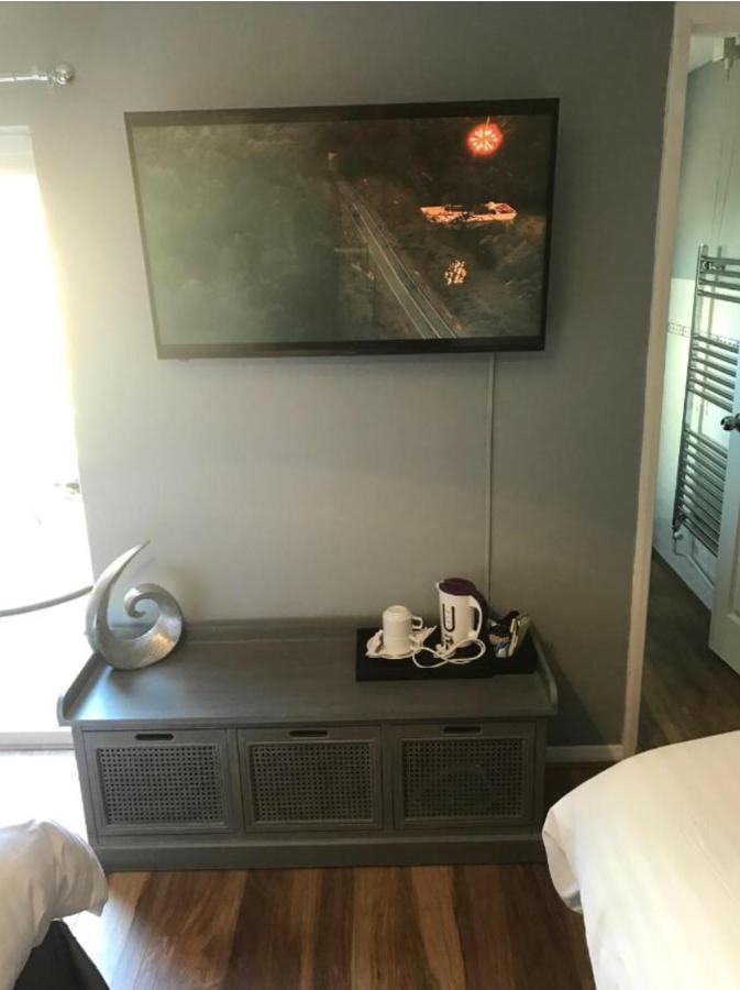 איפסוויץ' Private Double Room With Garden מראה חיצוני תמונה